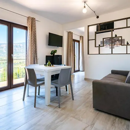 Apartment U Saccataro *
